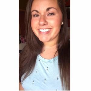 Meet your Posher, Michaela